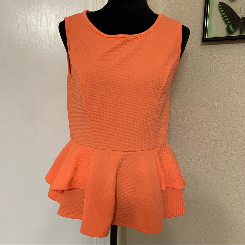 Thalia Sodi top